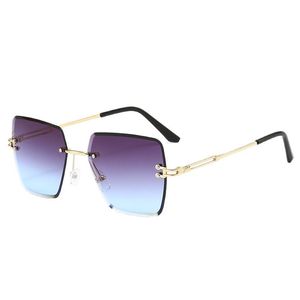 Sunglasses <b>Square</b> Frameless Gold UV400 Women Fashion Outfits - Product Image 4