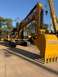 Excavadora Caterpillar 330D2L Usada en Excelentes Condiciones con Brazo Articulado - Product Image 3