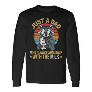 Juste un papa qui revient toujours avec la tasse de lait, t-shirt à manches longues, cadeau pour la fête des pères - Product Image 1