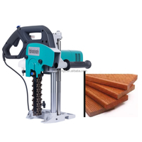 Mortaiseuse professionnelle de haute performance pour le travail du bois, avec profondeur réglable, pour la menuiserie de meubles, portes, armoires et charpentes en bois.