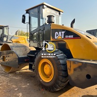 CS-683E à rouleaux compacteur chat d'occasion certifié CE EPA CS-533E CS-583D compacteur machine rouleau compresseur vibrant Caterpillar 683