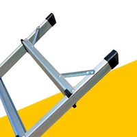 Escaliers pliants ménagers de conception moderne de haute qualité échelles en alliage d'aluminium robustes épaissies