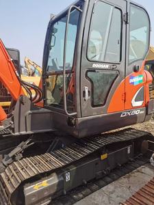 รถขุดตีนตะขาบ Doosan รุ่น DX60-9C เครื่องขุดไฮดรอลิกขนาดเล็ก อุปกรณ์ก่อสร้างมือสอง - Product Image 3