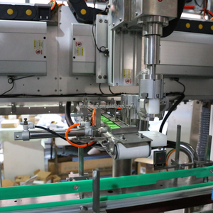 自動追跡式キャッピングマシンガラス瓶クロージャーマシン - Product Image 3