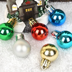 Handmade 25Mm Nhựa Giáng Sinh Bóng Trang Trí Máy Tính Để Bàn Cây Trang Trí Và Trung Tâm Mua Sắm Cửa Sổ Mặt Dây Chuyền Lễ hội Cho Treo - Product Image 2
