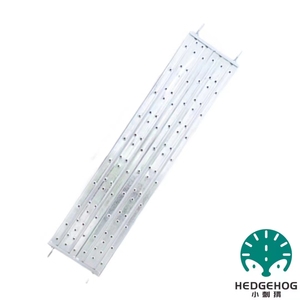 Plataforma de andamio de pedal galvanizado en caliente Superficie de malla perforada para <span class=keywords><strong>escalera</strong></span> y piezas de andamio - Product Image 2