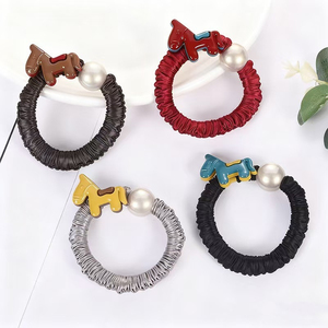 Coleteros de Pelo para Niña con Diseño de Caballo Pequeño de Dibujos Animados, Exquisitos y Lindos, de Moda, Venta Caliente 2026, Diseño Sencillo y Original, Venta al por Mayor de Accesorios para el Cabello - Product Image 3