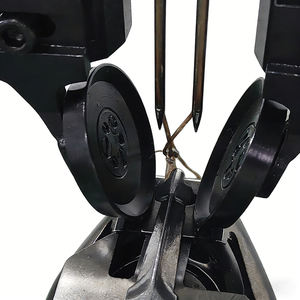 Máquina de Coser Industrial de Doble Aguja para Bolsos, Botas de Montar, Zapatos, Guantes de Cuero - Product Image 3