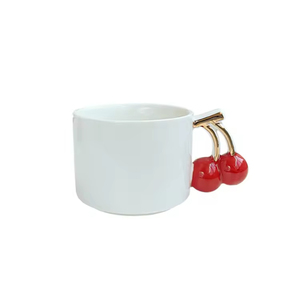 Mug à café en céramique créatif et moderne, peint à la main, avec bordure dorée, cerise rouge et blanc, 300 ml, pour le bureau, la maison et les occasions festives - Product Image 6