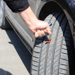 Kit de réparation de pneus de voiture 23 pièces le plus vendu pour les crevaisons, kit d'outils de réparation automobile, kit d'outils manuels de réparation à <span class=keywords><strong>domicile</strong></span> - Product Image 6