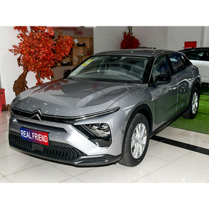 2024 <span class=keywords><strong>Citroen</strong></span> Versailles C5 X 1.6T 175hp voiture à essence automatique 8AT <span class=keywords><strong>5</strong></span> places en cuir léger caméra arrière support métallique FWD R19 gauche - Product Image 5