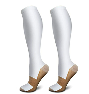 Calcetines de Compresión de Fibra de Cobre Más Vendidos <span class=keywords><strong>para</strong></span> Deportes al Aire Libre |   Infundido con Iones de Cobre <span class=keywords><strong>para</strong></span> la Prevención de Várices - Product Image 3