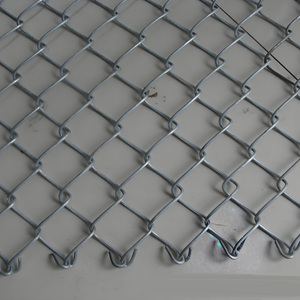 Màu xanh lá cây <span class=keywords><strong>PVC</strong></span> tráng Chuỗi liên kết vải/gỉ bằng chứng dây lưới cuộn cho cuộc sống lâu dài chu kỳ - Product Image 5