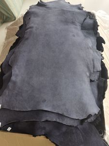 Tappeto in pelle di pecora personalizzato in lana di agnello di colore e dimensioni diverse dal produttore di pellicce animali Australia vera pelle di pecora - Product Image 6