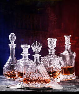 Square 700ml Crystal Glass <strong>Wine</strong> Bottle Whiskey <strong>Decanter</strong> <strong>with</strong> Glass <strong>Stopper</strong> - Product Image 5