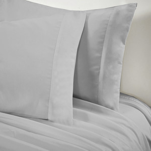 High Quality 4pcs King Size Polyester Fitted Bed <strong>Sheets</strong> <strong>Set</strong> Simple Style Solid Pattern for Hotel Use Wholesale Bedding for Beds - Product Image 3