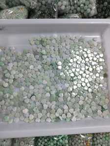 Vente en gros de perles coeur en <span class=keywords><strong>jade</strong></span> bricolage 9*10mm <span class=keywords><strong>jade</strong></span> amour Myanmar avec trou complet - Product Image 5