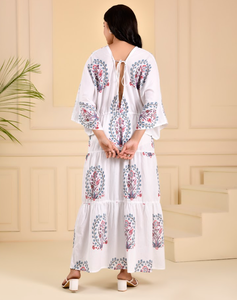 Le Jaipuri Designs Main Bloc Imprimé Floral Maxi Crêpe Soie Robe Décontractée Col V À Manches Longues Robes De Mode Durable - Product Image 3