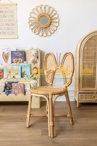 Chaise pour enfants en rotin naturel moderne - Légère et durable, sûre pour les enfants de 3 à 6 ans, idéale pour la cuisine et la décoration d'événements - Product Image 3