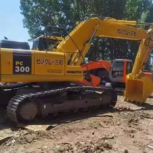 Excavadora Komatsu PC300 Usada de Alta Calidad, Entrega Rápida, 30 Toneladas, en Buenas Condiciones con Componentes Principales, en Venta - Product Image 2