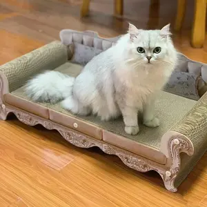 أريكة سرير بتصميم خاص على شكل خدوش القطط