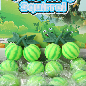 Juguete Antiestrés de Sandía Blanda - Juguete Sensorial de Fruta de Subida Lenta para Decoración de Escritorio de Oficina - Product Image 2