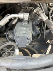 Высококачественный подержанный гусеничный экскаватор Volvo EC60C, модель 2023 года, рабочий вес 5800 кг, высокоэффективный насос, подшипник, ПЛК - Product Image 6