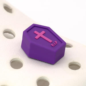 Nueva Llegada Divertido Horror Personalizado Pvc 3D Halloween Popular Zapato <span class=keywords><strong>de</strong></span> Goma Encanto <span class=keywords><strong>Pesadilla</strong></span> <span class=keywords><strong>Antes</strong></span> <span class=keywords><strong>de</strong></span> <span class=keywords><strong>Navidad</strong></span> Zapato Encantos - Product Image 2