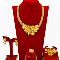 Conjunto de joyería de collar de lujo de aleación personalizada de fábrica: conjunto de pendientes de boda árabes africanos de oro de Dubái para mujer