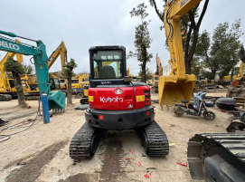 Excavadora Usada en Excelentes Condiciones (95% Nueva) Marca Japonesa de Primera Calidad Kx 163 con Brazo Giratorio y Certificación EPA para Estados Unidos y Canadá - Product Image 6