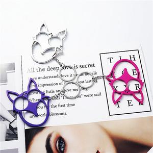 Nuevo Llavero de Aleación de Zinc con Diseño de Cabeza de Zorro de Dibujos Animados, Multifuncional, Portátil, Lindo, para Niñas, Regalo Promocional para Exteriores - Product Image 2
