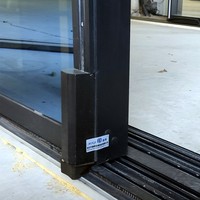 Véranda mobile moderne en verre trempé pour terrasse extérieure, usage résidentiel et commercial