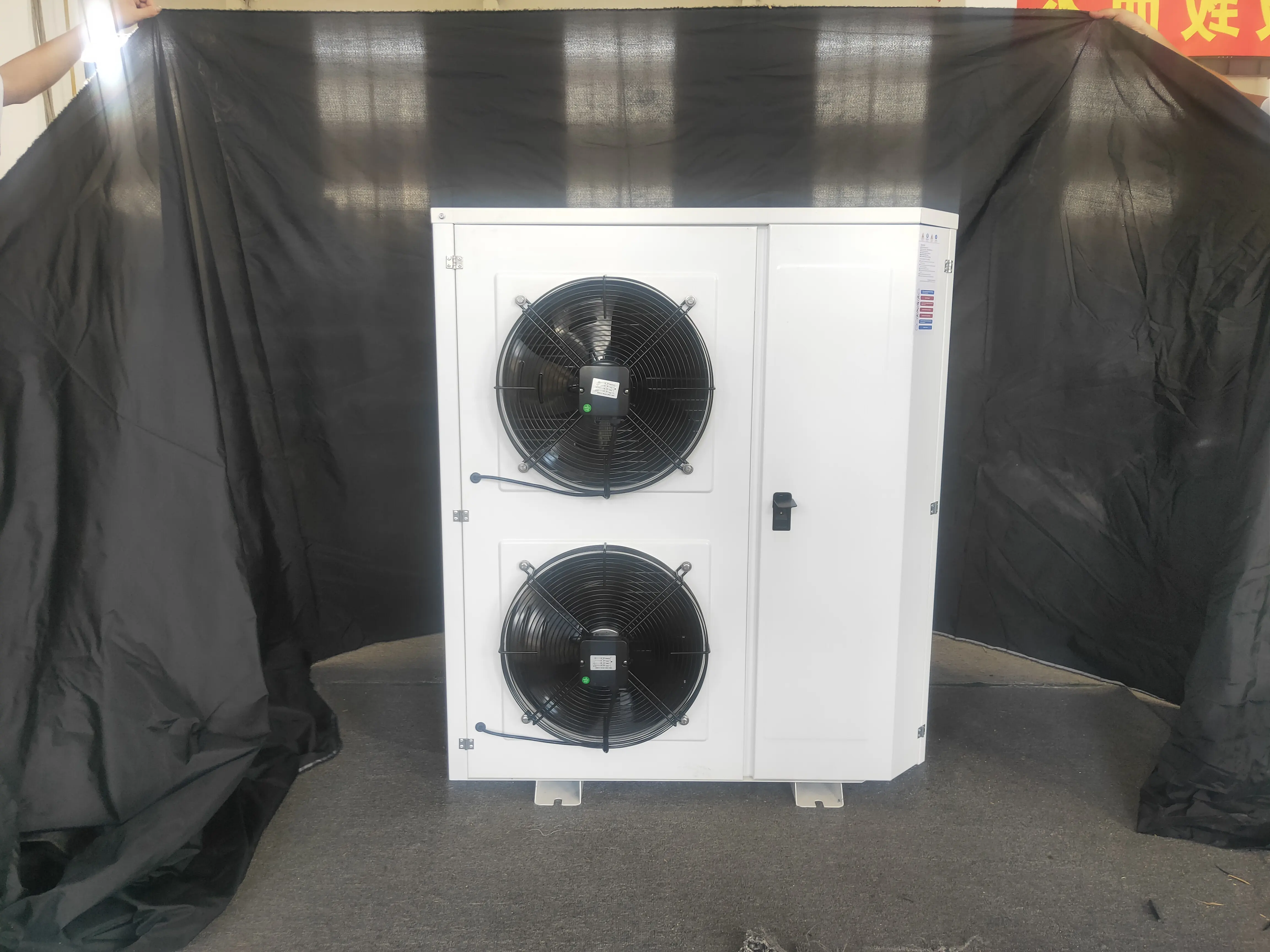 薄壁タイプ4hp 5hp低温コンデンサーユニット冷凍庫冷蔵室屋外コンデンサーおよび冷蔵室蒸発器ユニット用