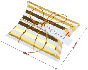 Boîte à oreillers en marbre personnalisée avec poignée en ruban pour l'emballage des extensions de cheveux, des perruques, des cadeaux, boîte en papier avec logo estampé et fenêtre transparente - Product Image 2