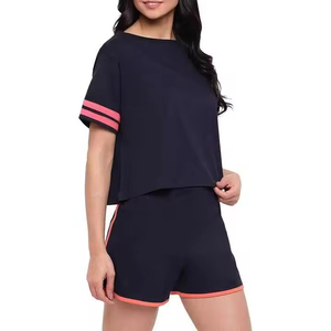 Ensemble de shorts deux pièces noirs pour femmes, haut court sans manches à col rond avec impression de logo personnalisé, vêtements décontractés pour le printemps et l'été - Product Image 4