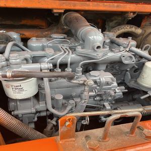 Excavadora Hitachi Zaxis 75 Usada en Japón, Mini Excavadora de 7.5 Toneladas de Segunda Mano, Hitachi Zx75/ Zx75us/ Zx75ur en Venta - Product Image 5