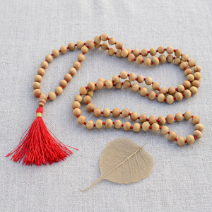 Cuentas de madera de sándalo Mysore a granel de alta calidad Cuentas Mala de sándalo Mysore de gama alta - Product Image 3