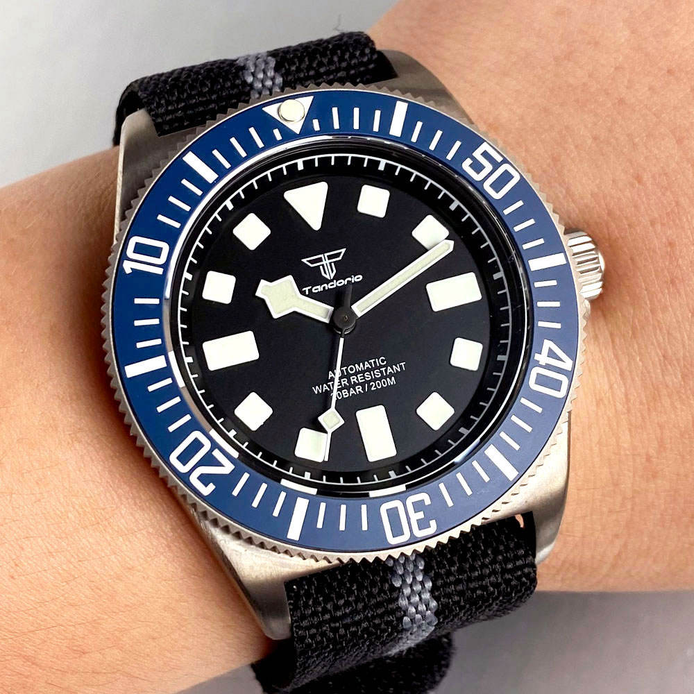 logo-blue bezel A