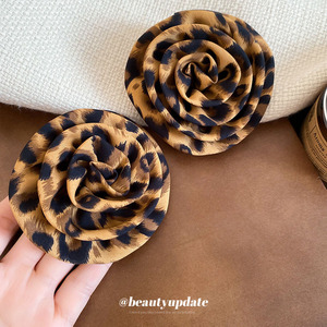 Fabric Leopard Print Flower <strong>Stud</strong> <strong>Earrings</strong> Exaggerated and Unique Style <strong>Earrings</strong> and Pendants, Niche Design Sense <strong>Earrings</strong> LJ-002 - Product Image 3