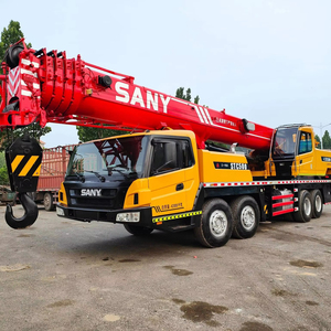 Grue hydraulique sur camion Sany 50t d'occasion abordable avec prix avantageux pour les tâches de levage en construction - Product Image 1