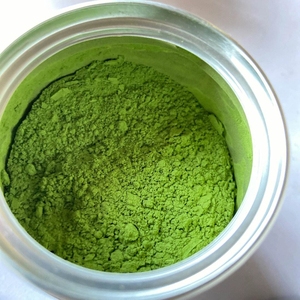 Té <span class=keywords><strong>Verde</strong></span> Orgánico <span class=keywords><strong>Matcha</strong></span>, Bebidas de Té <span class=keywords><strong>Matcha</strong></span>, Polvo de <span class=keywords><strong>Matcha</strong></span> de Grado Ceremonial, Empacado en Latas de 30g OEM - Product Image 3
