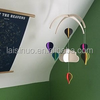 2024 bébé jouet feutre Mobile rond décoratif Mobile pour enfants maison suspendus décor pour hôtels et cadeaux