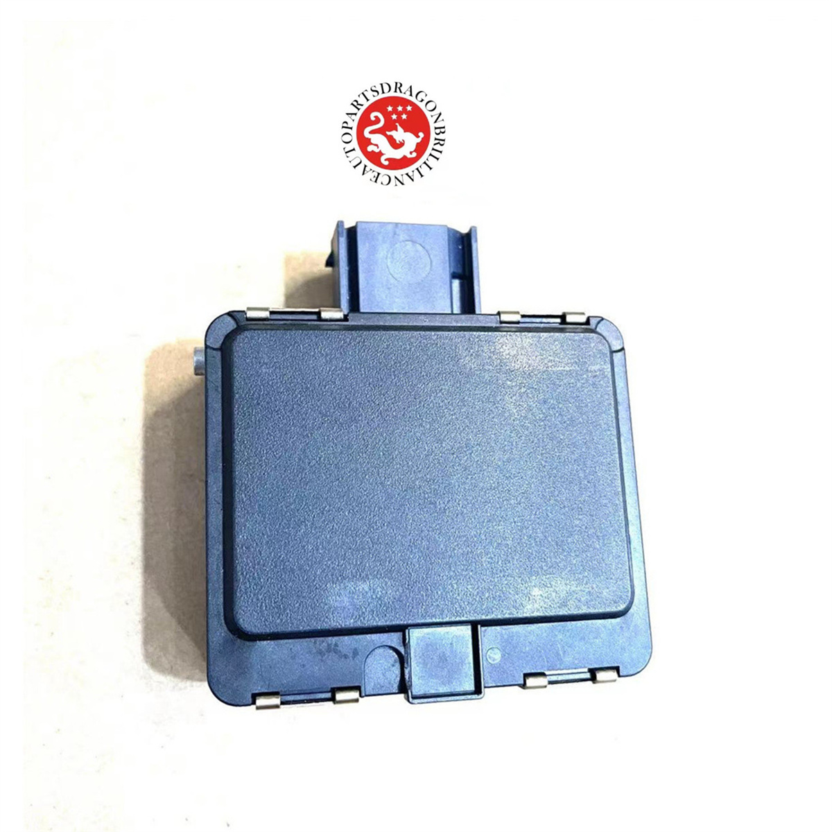 3Mi－Ki　0418 Genuine OEM Nissan 28438-9DJ2A Parking Aid Distance Sensor