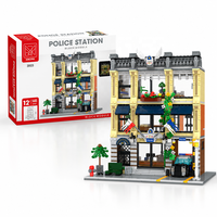 Collection de Blocs de Construction Miniatures Scène Urbaine : Station de Police Vintage, Magasins de Rue, Jouets pour Scènes de Ville