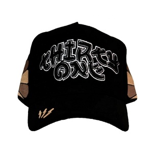 Spedizione Rapida Cappellino Unisex alla Moda con Logo Ricamato 3D a 5 Pannelli in Camoscio Glitterato Rosso Satinato per Esterni con Strass - Product Image 4