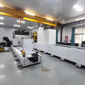 Rail linéaire robotisé à 7 axes de longueur personnalisée - Boîte de vitesses motorisée contrôlée par PLC - Solution non standard pour applications multi-auto de longueur personnalisée - Product Image 6