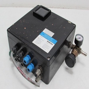 Marteau hydraulique Montabert SD8 pour excavatrice, modèle vert avec système de couplage rapide - Product Image 3