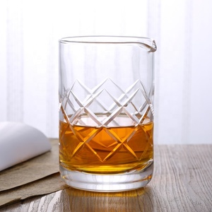 Verres à <span class=keywords><strong>cocktail</strong></span> classiques Yarai professionnels sans plomb 580 ml, fond épais, soufflés à la bouche sans couture, certifiés LFGB, <span class=keywords><strong>pour</strong></span> mélanger les cocktails - Product Image 3