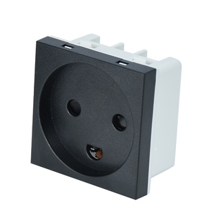 Nouveaux articles module de <span class=keywords><strong>prise</strong></span> de courant de type danois mis à la terre 45*45 <span class=keywords><strong>prise</strong></span> électrique standard danois noire 250V 13A XJY-QB-68 - Product Image 1