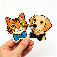 Autocollants personnalisés découpés à la forme de chats et chiens de dessins animés, en papier couché PET brillant, autocollants adhésifs pour magasins d'animaux, cadeaux, bagages, décoration